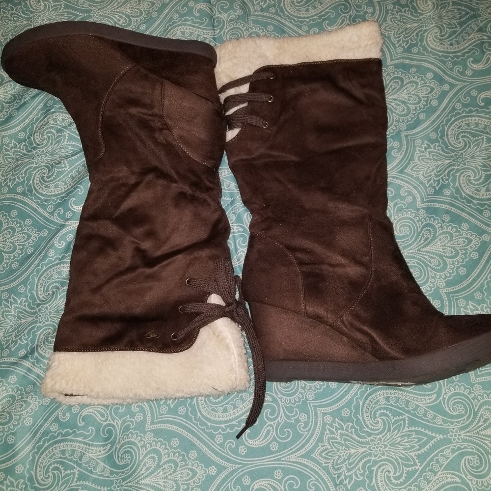 Stylish brown boots
